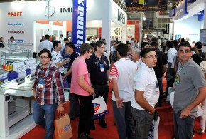 Fimec 2013, na FENAC, em Novo Hamburgo – Feira confirma projeção positiva para o setor coureiro-calçadista