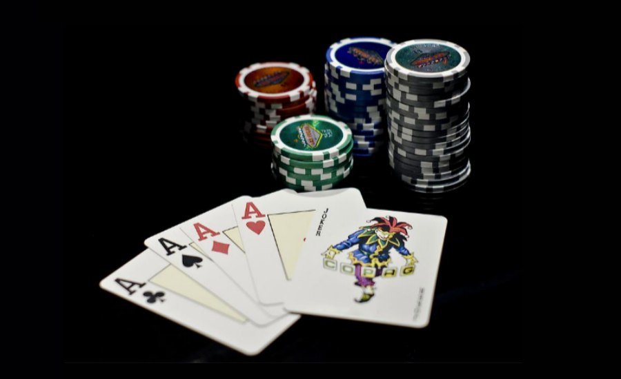 Ultimate Texas Holdem - Sala de Pôquer GGPoker - Moda Eventos